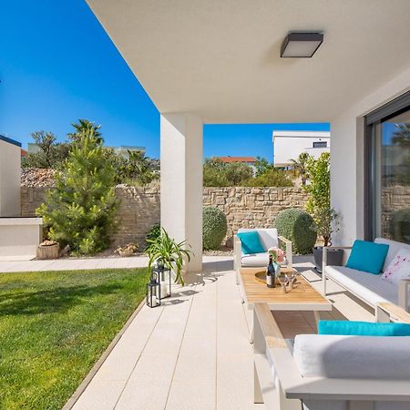 Luxury Apartment Hyperion With Private Pool And Garden Murter Kültér fotó