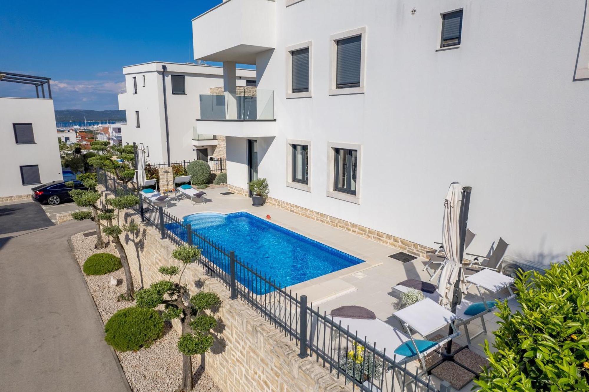 Luxury Apartment Hyperion With Private Pool And Garden Murter Kültér fotó