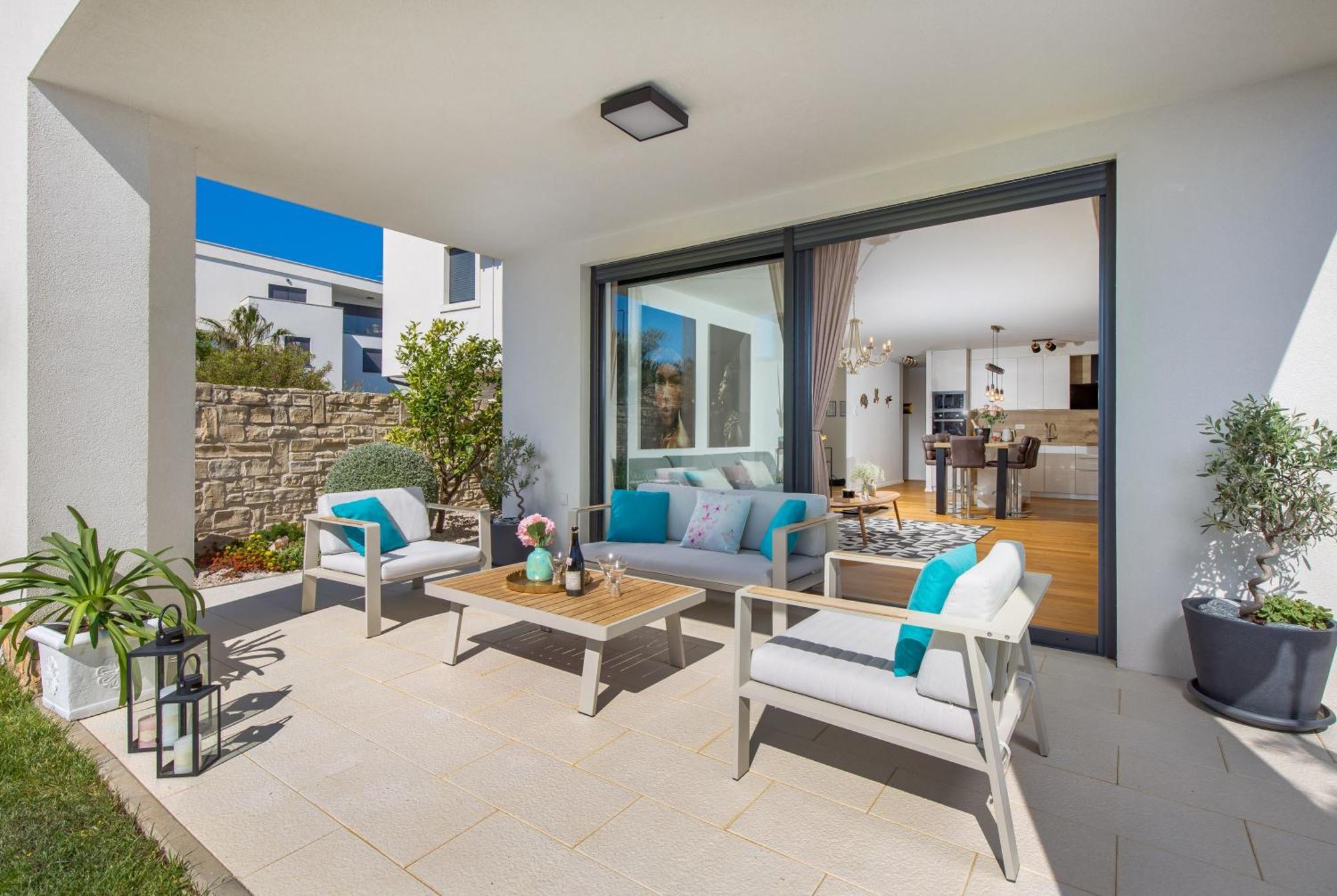 Luxury Apartment Hyperion With Private Pool And Garden Murter Kültér fotó