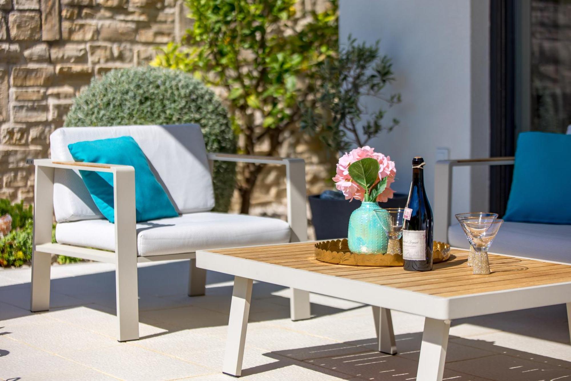 Luxury Apartment Hyperion With Private Pool And Garden Murter Kültér fotó